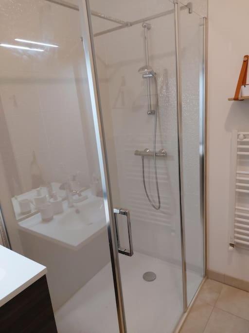 Neuf A Louer A 3 Nuits Minimum Apartment *
